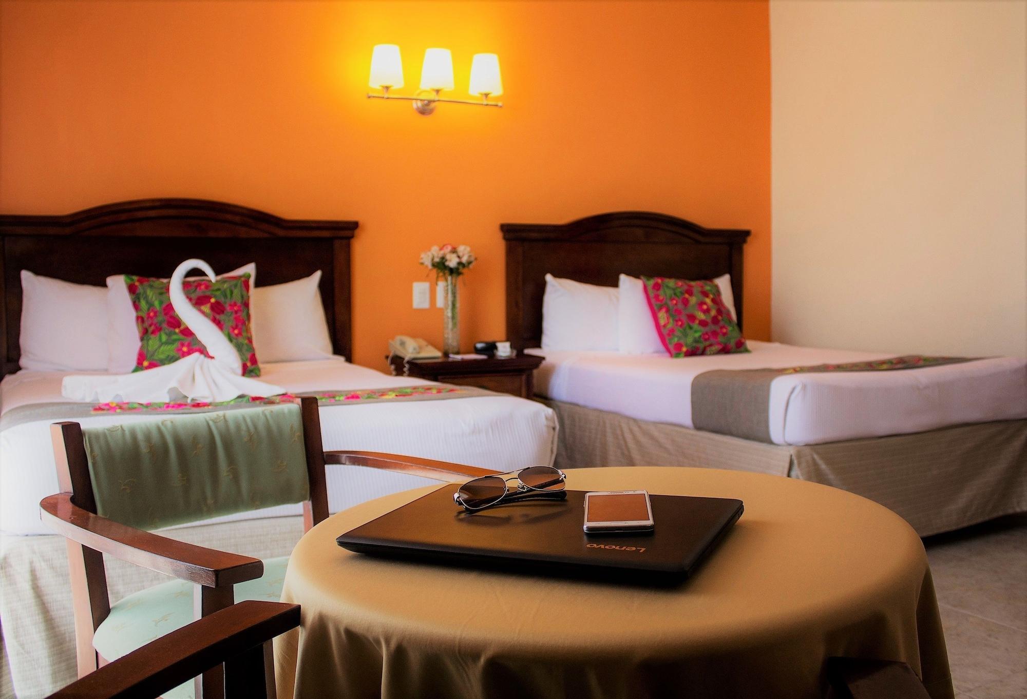 Hotel Plaza Campeche Exterior photo