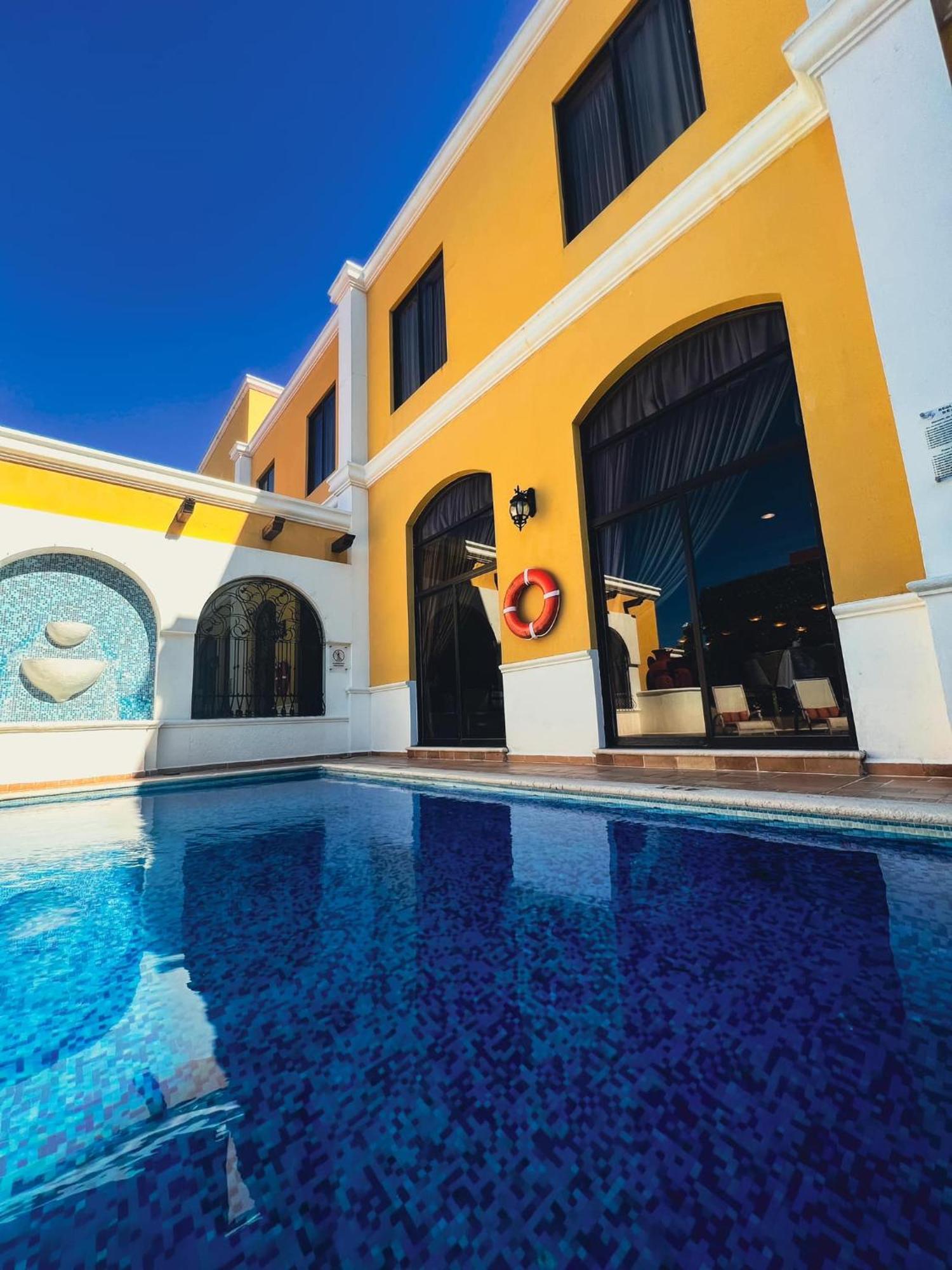 Hotel Plaza Campeche Exterior photo