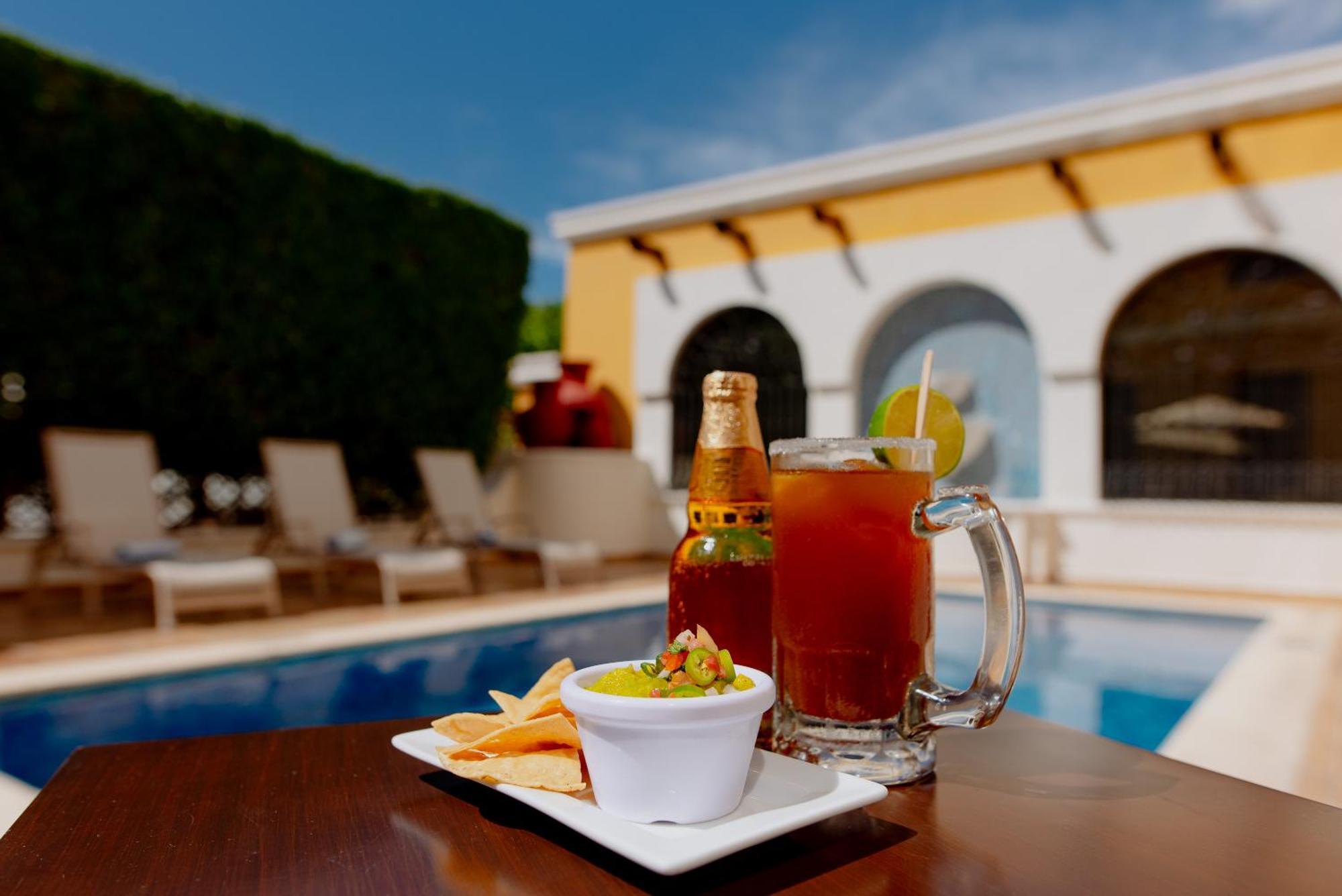 Hotel Plaza Campeche Exterior photo